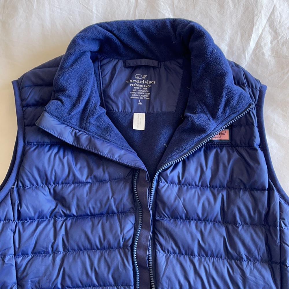 VINEYARD VINES PUFFER VEST